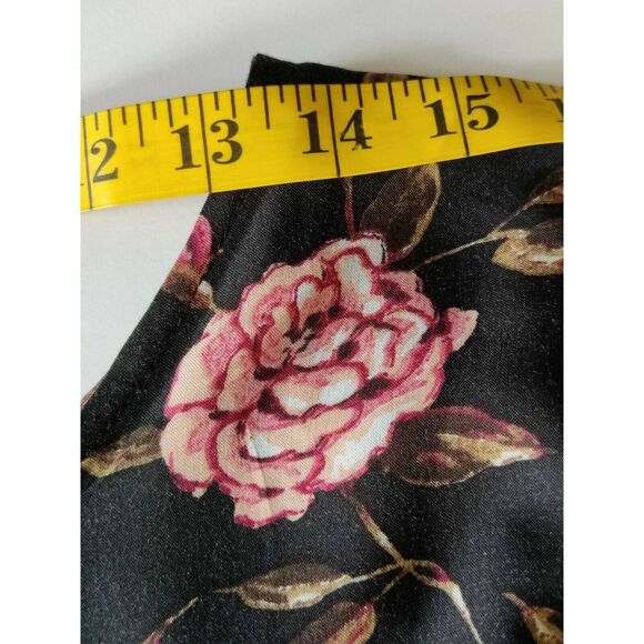 Mimi Chica Floral Elastic Waist Romper Short Sleeve Black Womens Size‎ Medium - Picture 6 of 10